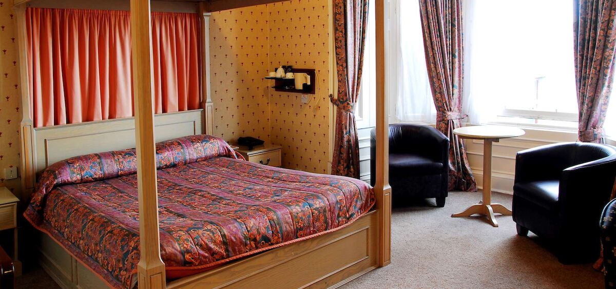 Accommodation at Kveldrso Hotel