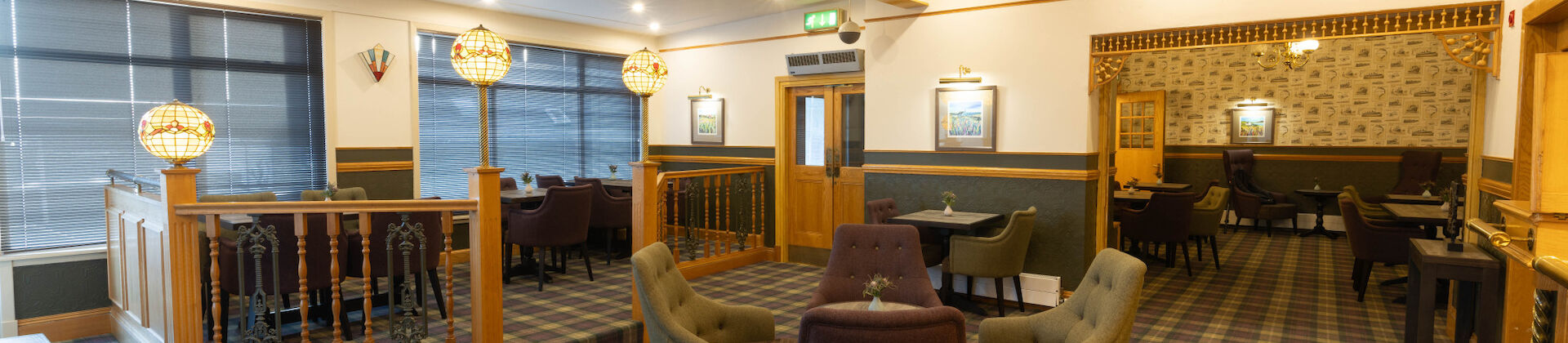 Food &amp; Drink at Kveldsro Hotel